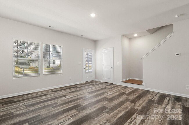 117 Dogwood Vlg Trl in Mooresville, NC - Building Photo - Building Photo