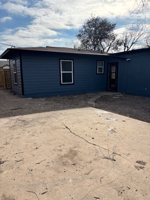 1033 Pasadena St in San Antonio, TX - Foto de edificio - Building Photo