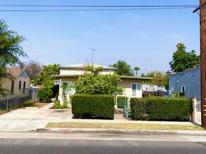 6551 Cherry Ave in Long Beach, CA - Building Photo - Building Photo