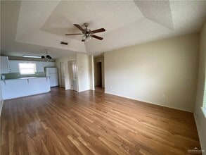 2501 Hibiscus Ave in McAllen, TX - Building Photo - Building Photo