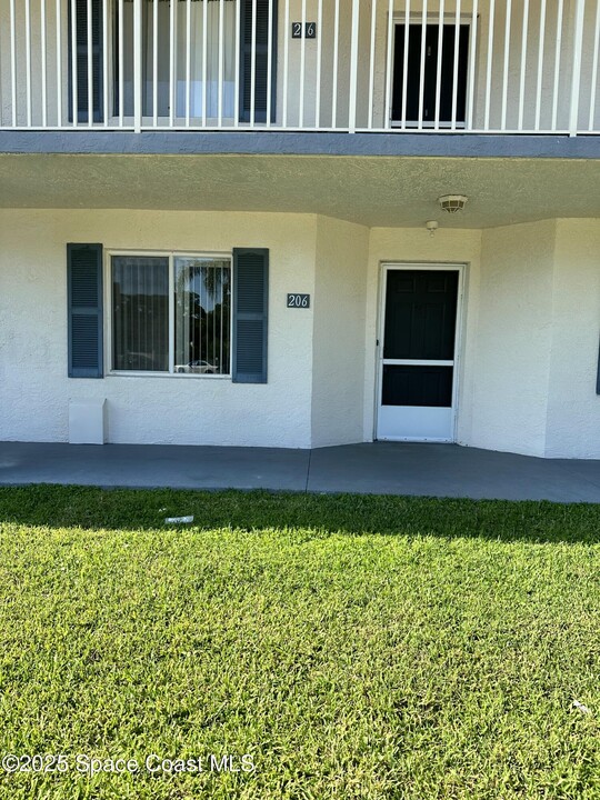 1600 Woodland Dr in Rockledge, FL - Building Photo