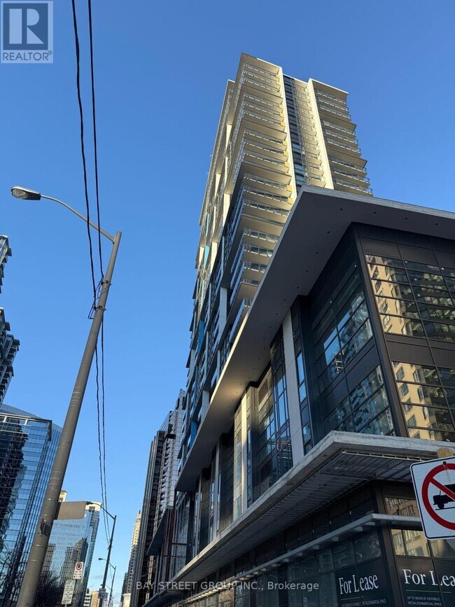 4955-4955 Yonge St in Toronto, ON - Building Photo - Building Photo