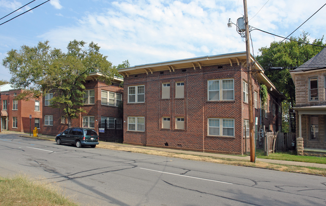 414-418 E 6th St in Little Rock, AR - Building Photo