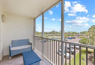 5700 Bonita Beach Rd SW in Bonita Springs, FL - Building Photo - Building Photo