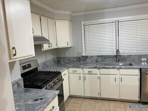 2606 Alabama St SW in Huntsville, AL - Building Photo - Building Photo