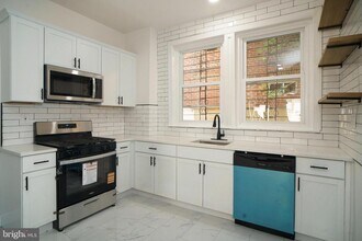 1208 S Carlisle St in Philadelphia, PA - Building Photo - Building Photo