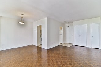 50 Cambridge Ave in Toronto, ON - Building Photo - Building Photo