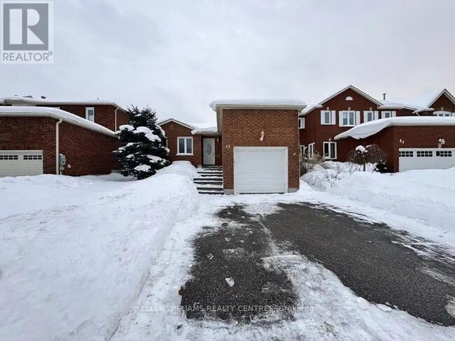 51 McDougall Dr in Barrie, ON - Building Photo - Building Photo