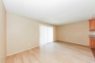 12415 Felt Ct in Moreno Valley, CA - Foto de edificio - Building Photo
