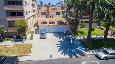 508 Esplanade in Redondo Beach, CA - Building Photo - Building Photo