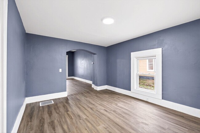 820 S River St in Franklin, OH - Building Photo - Building Photo