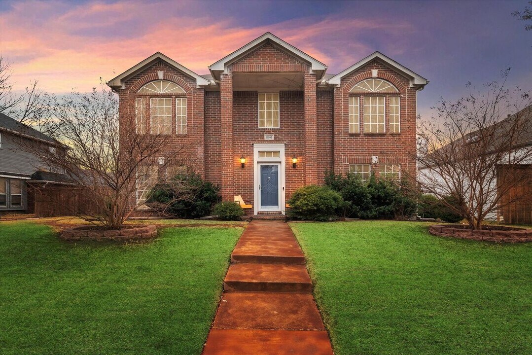 11105 Ormond Ln in Frisco, TX - Building Photo
