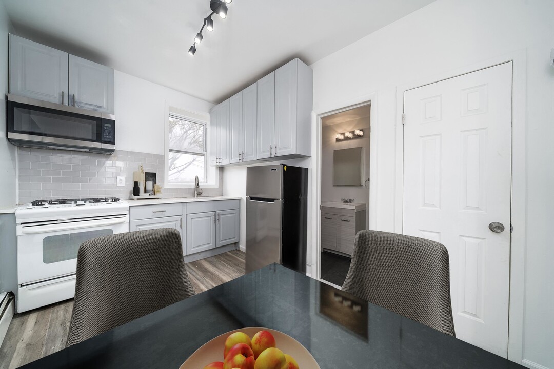 310 Paterson Plank Rd in Union City, NJ - Building Photo