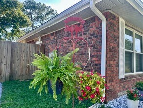 8645 Kingfisher Ln in Pensacola, FL - Building Photo - Building Photo