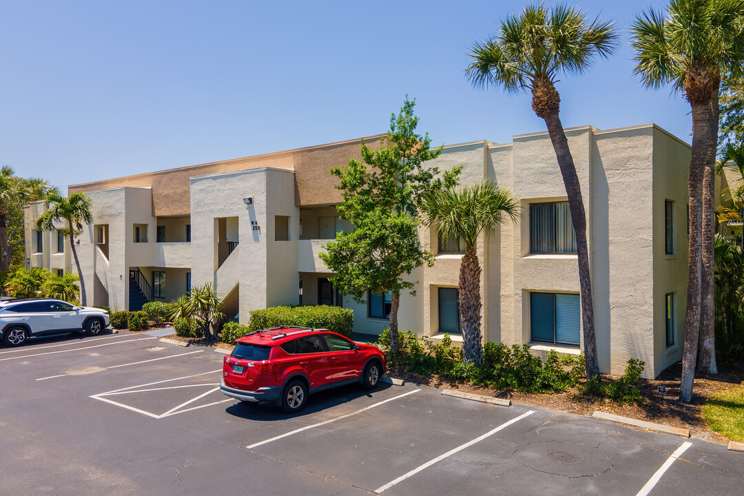 Canaveral Bay Condominiums in Cape Canaveral, FL - Building Photo