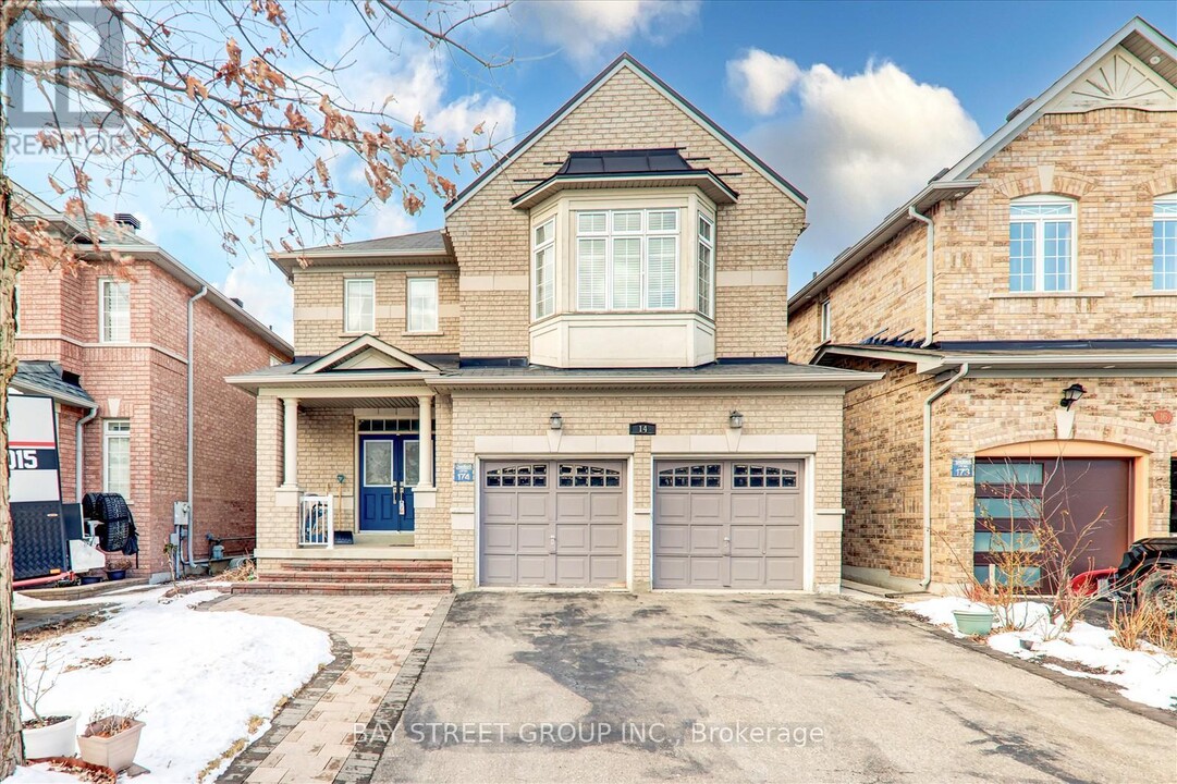 14 Sanders Dr in Markham, ON - Building Photo