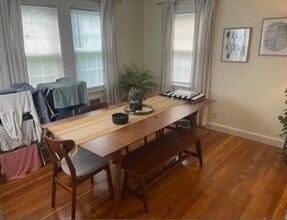 55 Pond St in Watertown, MA - Foto de edificio - Building Photo