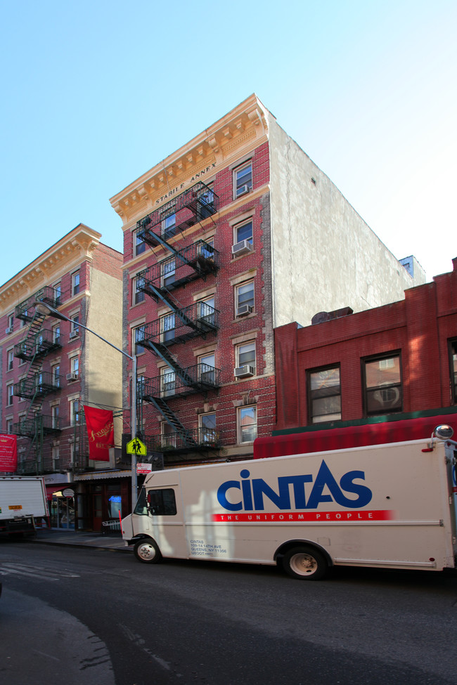 146 Mulberry Street in New York, NY - Building Photo - Building Photo