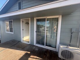 8700 Arcade in Atascadero, CA - Building Photo