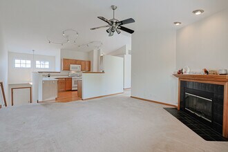 3503 Blue Ridge Ct in Carpentersville, IL - Building Photo - Building Photo
