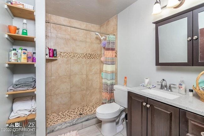 7541 Peck Ave in Anchorage, AK - Building Photo - Building Photo