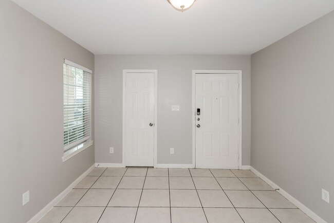property at 4923 N Cancun Dr