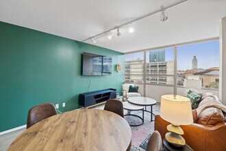 1800 Lavaca St, Unit GO ID1511908P in Austin, TX - Building Photo - Building Photo