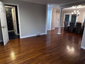3507 Lakeside Ct in Somerset, KY - Building Photo - Building Photo