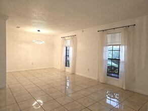 2117 Titan St in Harvey, LA - Building Photo - Building Photo