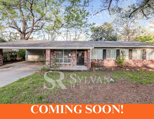 property at 2611 Cliffwood Dr
