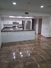 4141 W Diana Ave in Phoenix, AZ - Building Photo - Building Photo