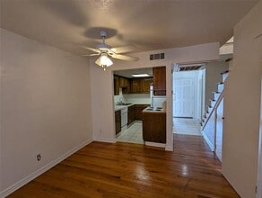 5730 Martel Ave in Dallas, TX - Foto de edificio - Building Photo
