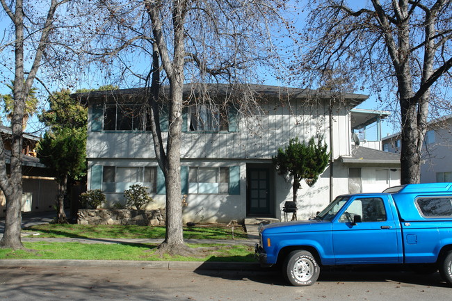 1088 Topaz Ave in San Jose, CA - Building Photo - Building Photo