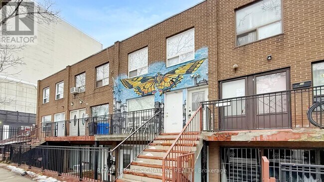 61 Cameron St in Toronto, ON - Building Photo - Building Photo