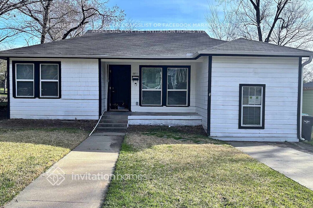 3409 Whittier St in Fort Worth, TX - Building Photo