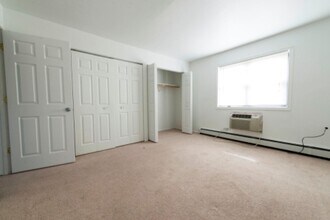 21746 Jeffrey Avenue Sauk Village, IL 60411 in Sauk Village, IL - Building Photo - Building Photo