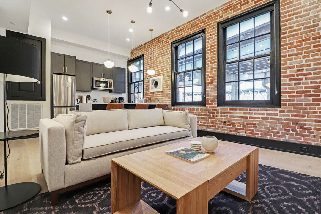 1148 S Peters St, Unit SI ID1499074P in New Orleans, LA - Building Photo