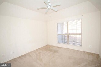 3916 Penderview Dr in Fairfax, VA - Building Photo - Building Photo