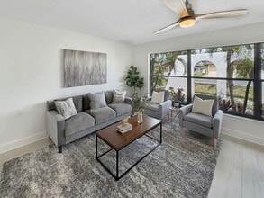 9907 Island Harbor Dr in Port Richey, FL - Building Photo - Building Photo