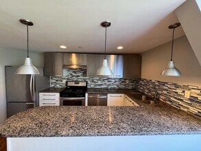 42 North St, Unit 3 in Middletown, NY - Building Photo - Building Photo