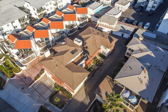 608 Esplanade in Redondo Beach, CA - Building Photo - Building Photo