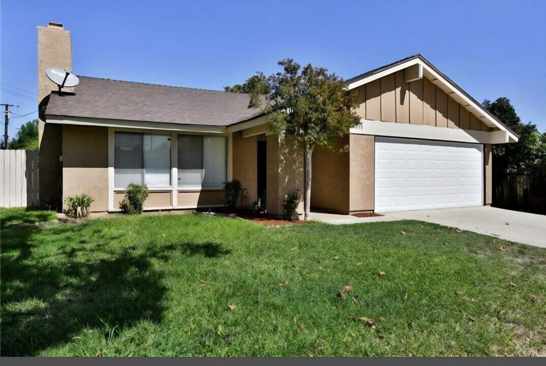 5835 Norman Way in Riverside, CA - Building Photo
