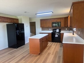 1216 Reeves Rd in Baker, FL - Building Photo - Building Photo