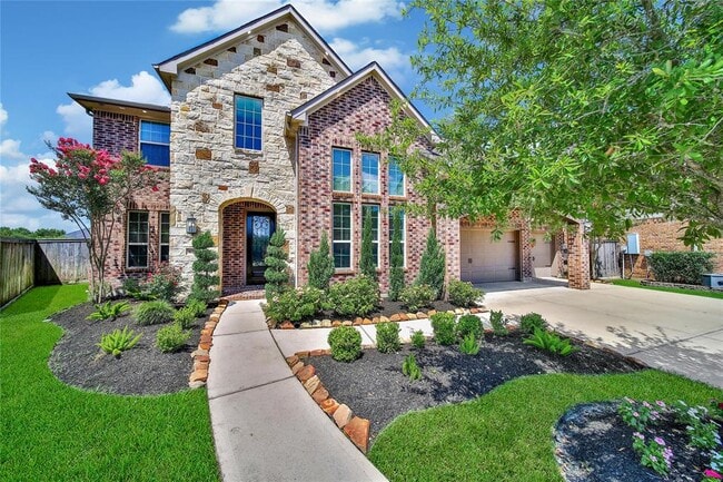 property at 6707 Birchwood Bend Ct