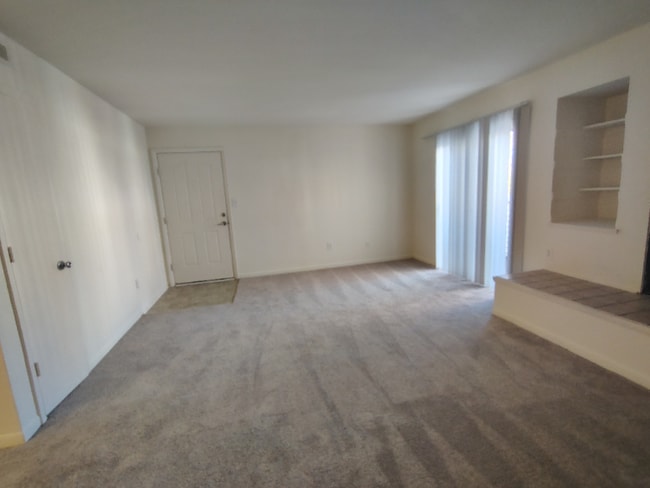 600 Reusens Rd in Lynchburg, VA - Foto de edificio - Building Photo