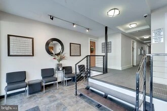 4840 MacArthur Blvd NW, Unit Apt 301 in Washington, DC - Building Photo - Building Photo