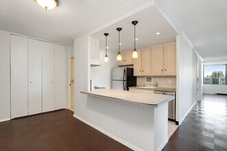 85 E India Row, Unit 2807 in Boston, MA - Building Photo - Building Photo