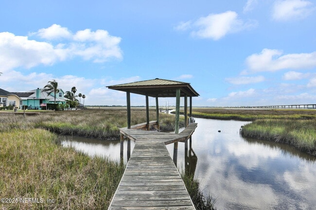 4389 Seabreeze Dr in Jacksonville, FL - Building Photo - Building Photo