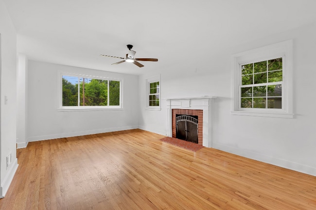 property at 3902 Old Buncombe Rd