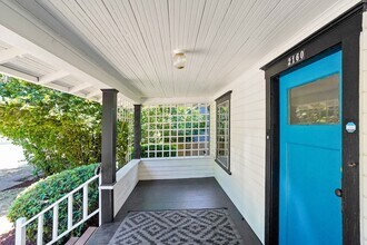 2160 Trade St SE in Salem, OR - Building Photo - Building Photo